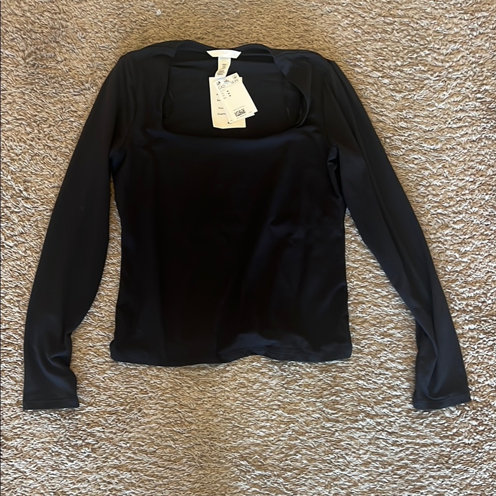 H&M Black Fitted Cut Out Long Sleeve Blouse